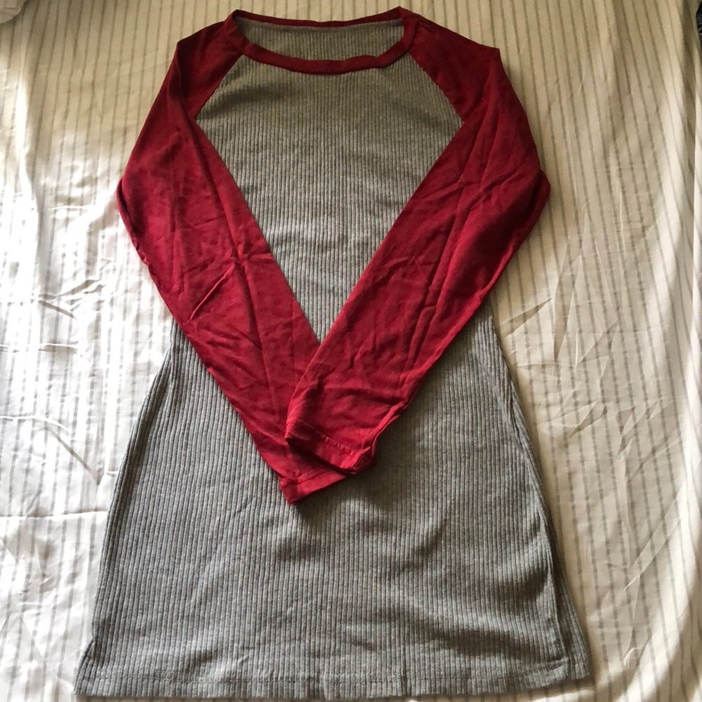 Grey / Red dress
